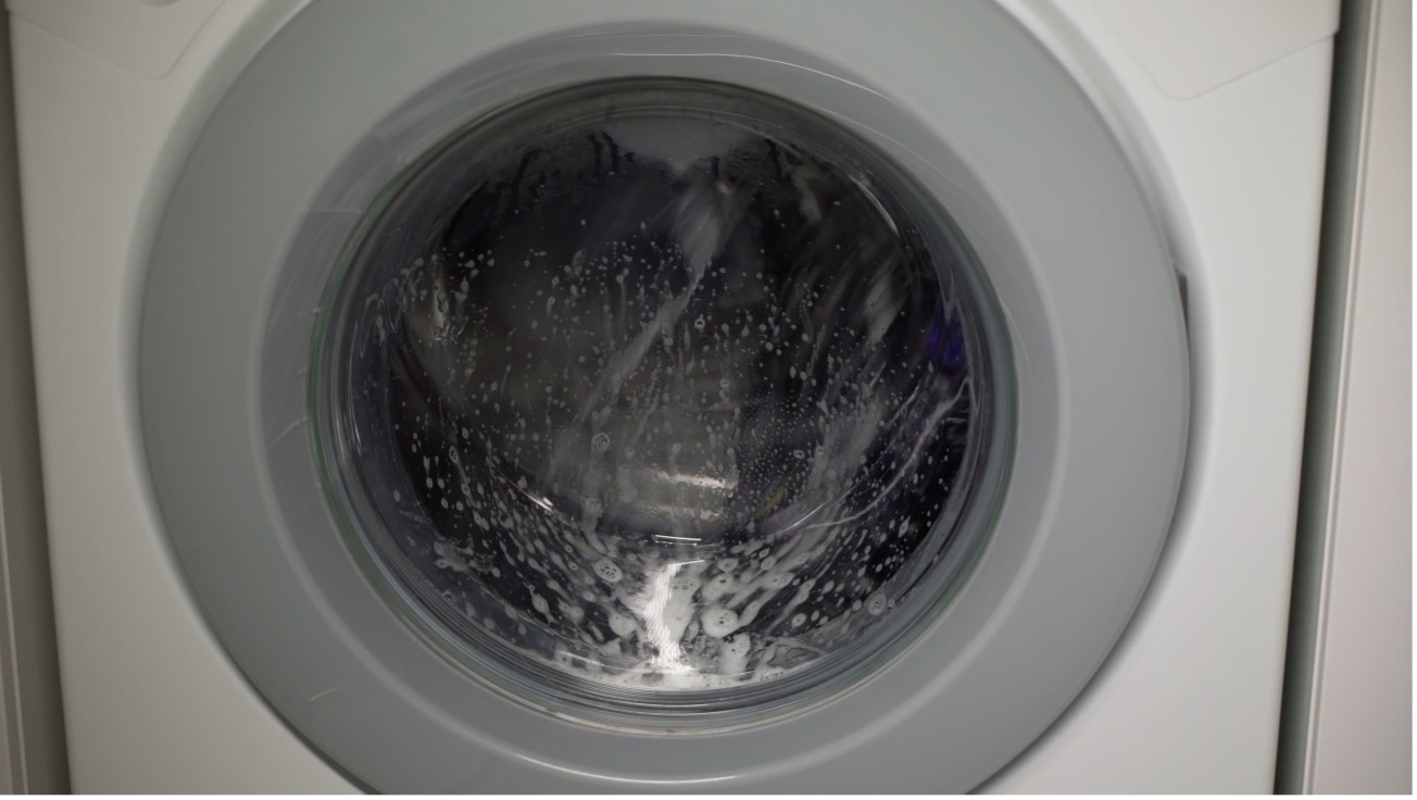 Cómo limpiar la lavadora por dentro y por fuera